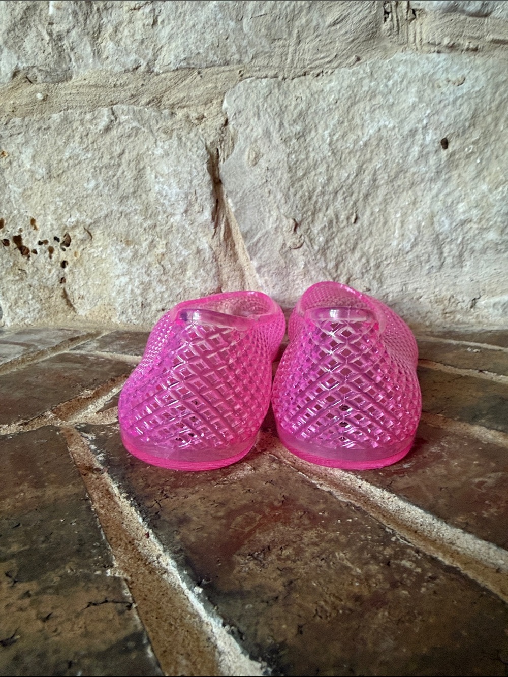 Lurnyet Women’s Pink Jelly Ballet Flats - Picture 8 of 8
